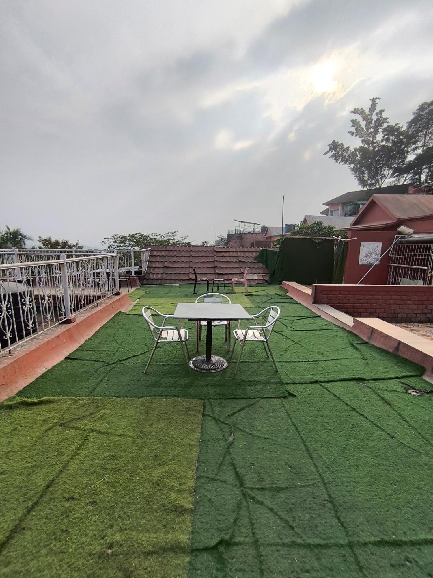 King Size Deck Villa Mumbai Luaran gambar
